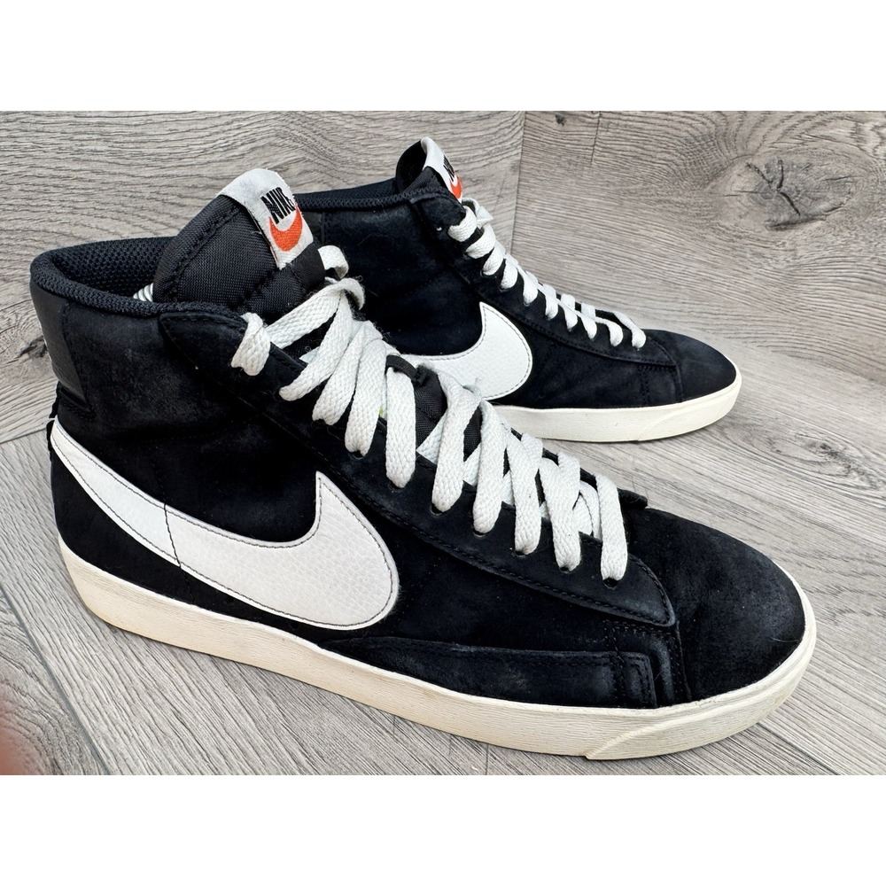 Nike Womens Blazer Shoes Mid Vintage Black White Size 8 Suede Lace Sneakers